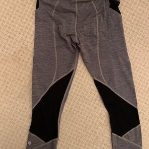 Lululemon gray leggings size 6